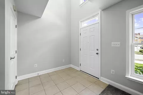 Entry Way - 815 Ramsay St, Baltimore, MD 21230 photo 1 of 7