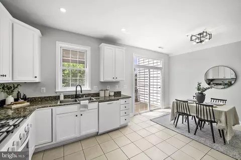 Kitchen - 815 Ramsay St, Baltimore, MD 21230 photo 3 of 4