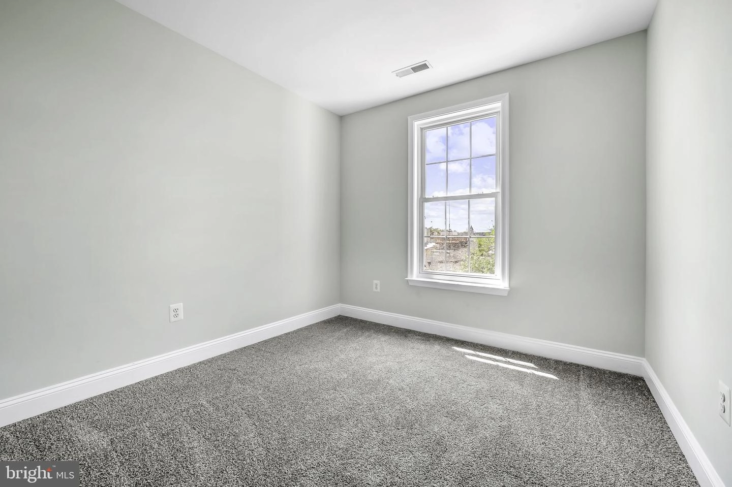 Bedroom - 815 Ramsay St, Baltimore, MD 21230 photo 4 of 8