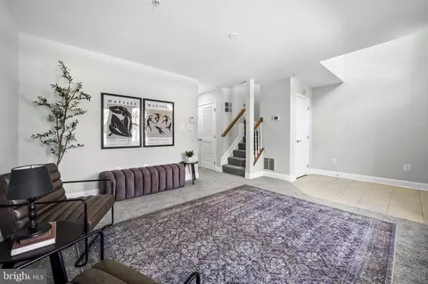 Entry Way - 815 Ramsay St, Baltimore, MD 21230 photo 3 of 7