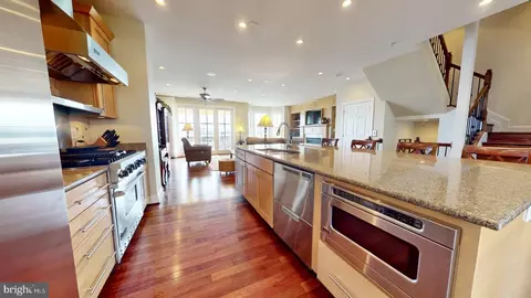 Other - 1255 Dockside Cir, Baltimore, MD 21224 photo 11 of 39