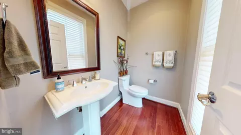 Entry Way - 1255 Dockside Cir, Baltimore, MD 21224 photo 7 of 7