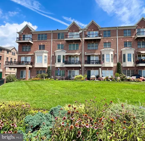 Other - 1255 Dockside Cir, Baltimore, MD 21224 photo 4 of 39