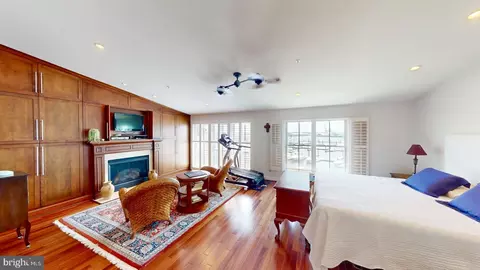 Bedroom - 1255 Dockside Cir, Baltimore, MD 21224 photo 1 of 5