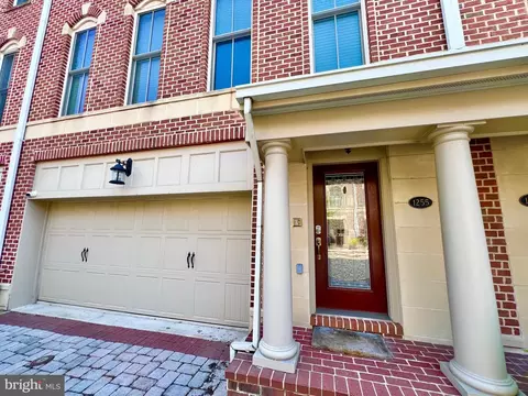 Exterior - 1255 Dockside Cir, Baltimore, MD 21224 photo 4 of 5