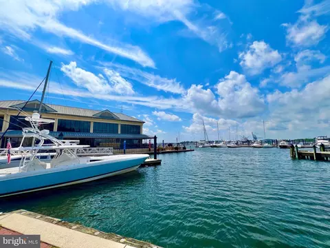 View/Area - 1255 Dockside Cir, Baltimore, MD 21224 photo 7 of 11