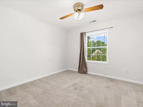 Bedroom - 4907 Grindon Ave, Baltimore, MD 21214 photo 6 of 8