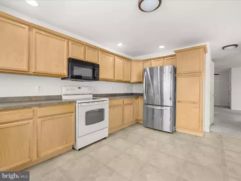 Kitchen - 4907 Grindon Ave, Baltimore, MD 21214 photo 3 of 3