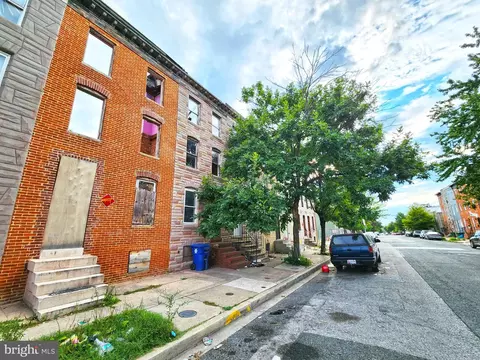 1630 Mchenry St, Baltimore, MD 21223 photo 4