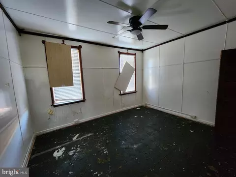 Bedroom - 2109 Sidney Ave, Baltimore, MD 21230 photo 1 of 1