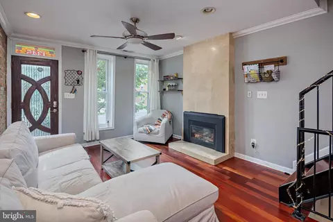 Living - 1345 Jackson St, Baltimore, MD 21230 photo 1 of 1