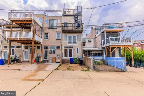 Exterior - 1345 Jackson St, Baltimore, MD 21230 photo 1 of 6