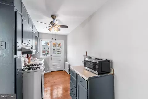 Entry Way - 5830 Jonquil Ave, Baltimore, MD 21215 photo 1 of 2