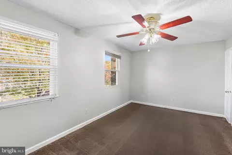 Bedroom - 5830 Jonquil Ave, Baltimore, MD 21215 photo 6 of 7