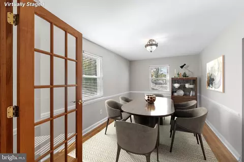 Dining - 5830 Jonquil Ave, Baltimore, MD 21215 photo 1 of 1