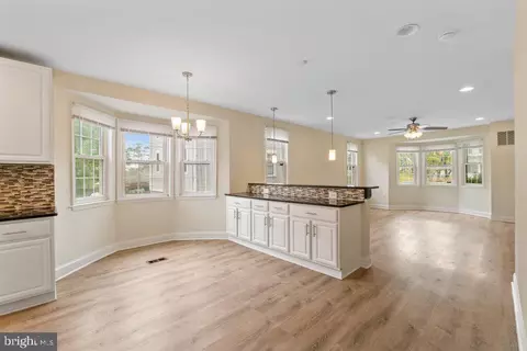 Living - 3203 Hamilton Ave, Baltimore, MD 21214 photo 3 of 3