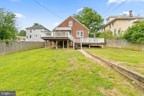 Exterior - 3203 Hamilton Ave, Baltimore, MD 21214 photo 6 of 6