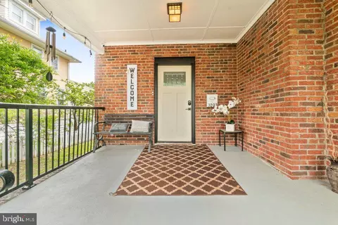 Exterior - 3203 Hamilton Ave, Baltimore, MD 21214 photo 3 of 6
