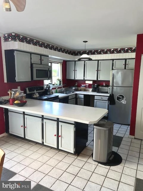 4440 Roland Spring Dr, Baltimore, MD 21210 photo 10