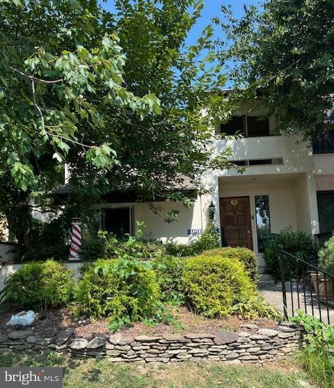 4440 Roland Spring Dr, Baltimore, MD 21210 photo 2