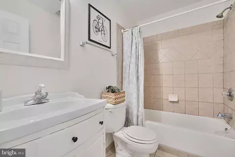 2961 Keswick Rd, Baltimore, MD 21211 photo 36
