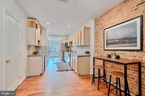 2961 Keswick Rd, Baltimore, MD 21211 photo 10