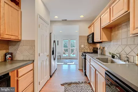 2961 Keswick Rd, Baltimore, MD 21211 photo 14