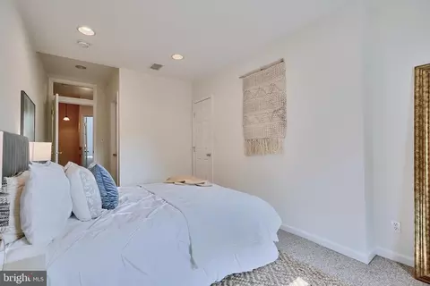 2961 Keswick Rd, Baltimore, MD 21211 photo 32