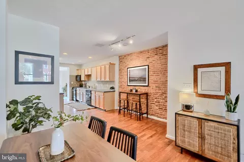 2961 Keswick Rd, Baltimore, MD 21211 photo 7