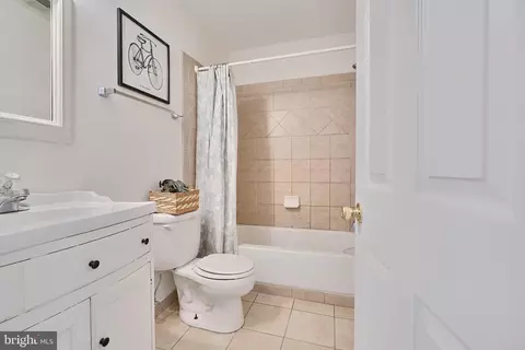 2961 Keswick Rd, Baltimore, MD 21211 photo 37