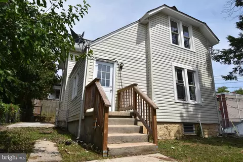 2905 Goodwood Rd, Baltimore, MD 21214