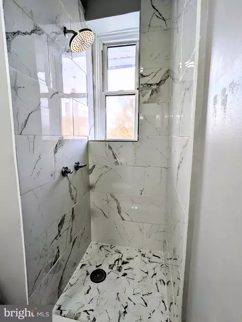 Bath - 2688 Dulany St, Baltimore, MD 21223 photo 3 of 3