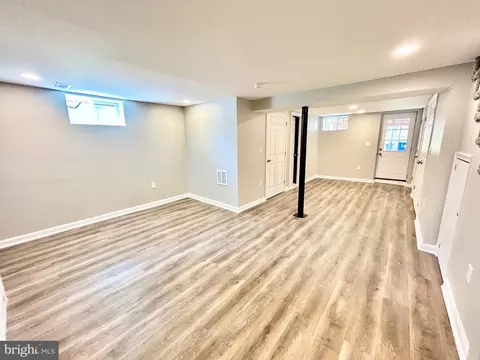 Living - 1312 Walker Ave, Baltimore, MD 21239 photo 8 of 9