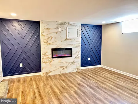 Living - 1312 Walker Ave, Baltimore, MD 21239 photo 6 of 9