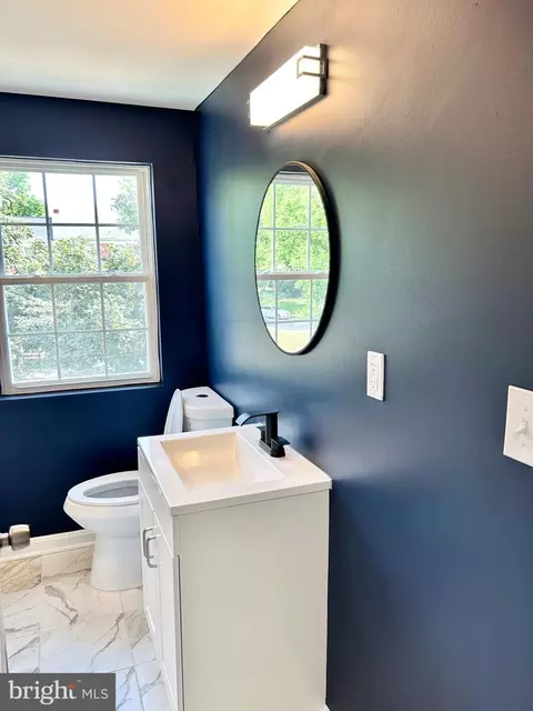 Bath - 1312 Walker Ave, Baltimore, MD 21239 photo 1 of 5