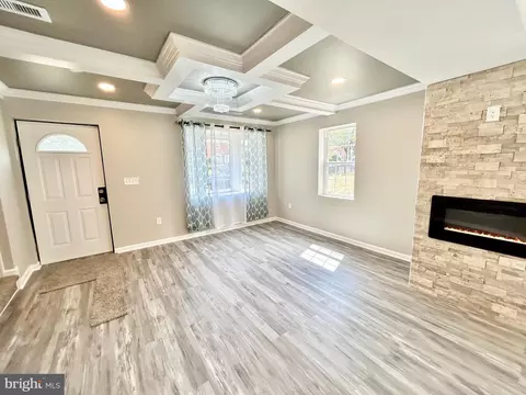 Living - 1312 Walker Ave, Baltimore, MD 21239 photo 5 of 9