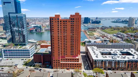 10 Lee E #1402, Baltimore, MD 21202