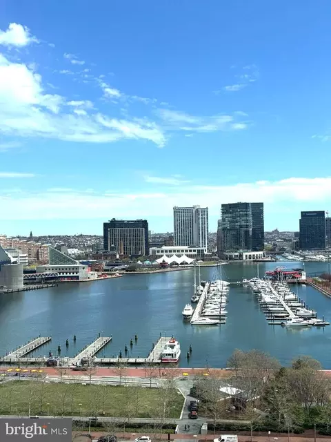 View/Area - 10 Lee E #1402, Baltimore, MD 21202 photo 2 of 5