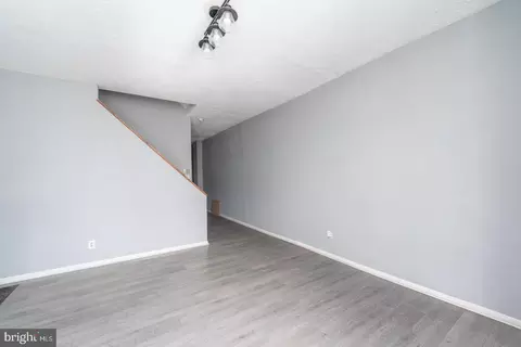 2803 W North Ave, Baltimore, MD 21216