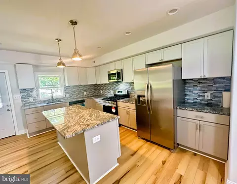 624 Berry St, Baltimore, MD 21211