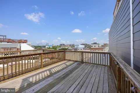 Exterior - 125 Randall St, Baltimore, MD 21230 photo 2 of 4