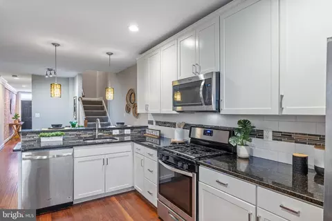 Kitchen - 125 Randall St, Baltimore, MD 21230 photo 1 of 2