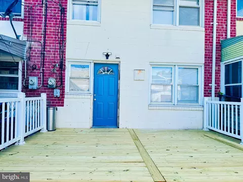 Exterior - 4813 Midline Rd, Baltimore, MD 21206 photo 1 of 2