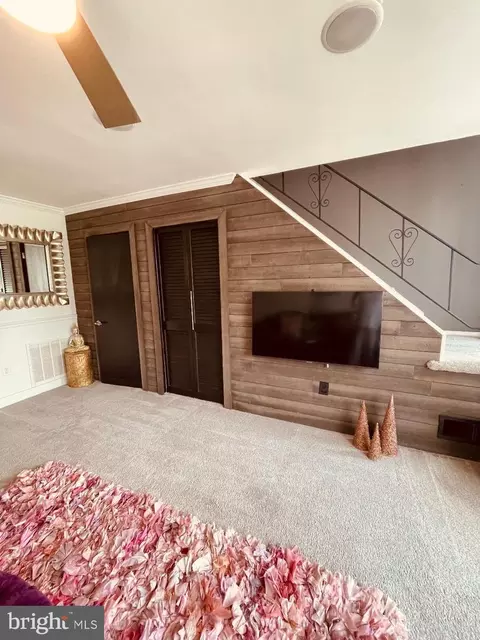 Other - 4813 Midline Rd, Baltimore, MD 21206 photo 4 of 12