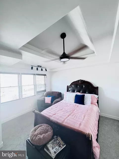 Bedroom - 4813 Midline Rd, Baltimore, MD 21206 photo 1 of 3