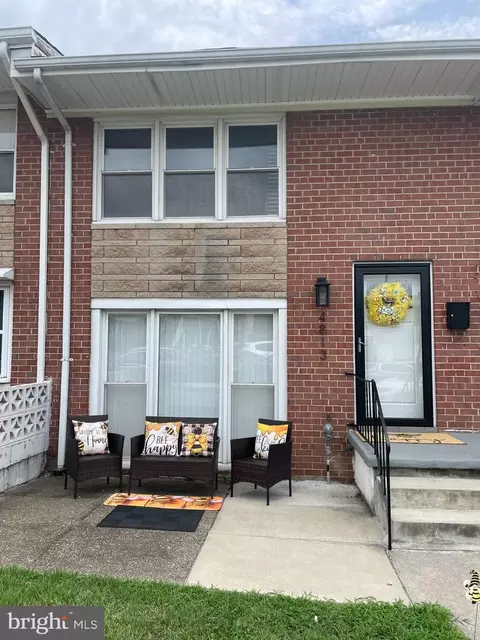 Exterior - 4813 Midline Rd, Baltimore, MD 21206 photo 2 of 2