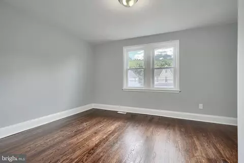 Bedroom - 5629 Govane Ave, Baltimore, MD 21212 photo 4 of 5