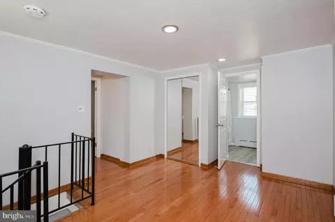Entry Way - 1411 Andre St, Baltimore, MD 21230 photo 3 of 5