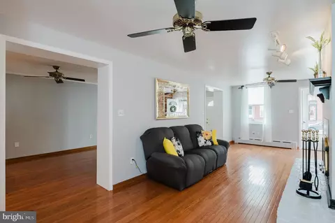 Living - 1411 Andre St, Baltimore, MD 21230 photo 1 of 3