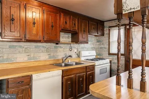 Other - 3500 Greenvale Rd, Baltimore, MD 21229 photo 4 of 8